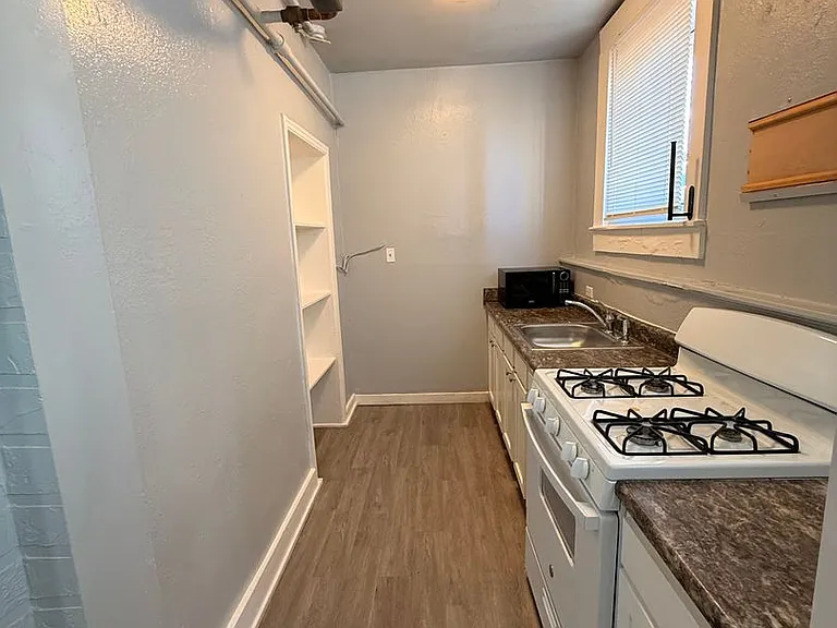 1767 S Broadway (9-Plex) — Photo 17