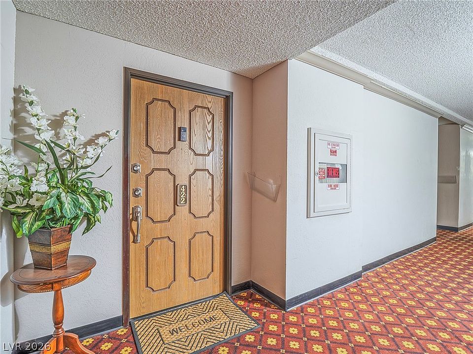 1st image of 730 N Royal Crest Cir #422