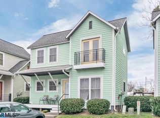 206 5th St SW APT C, Charlottesville, VA 22903