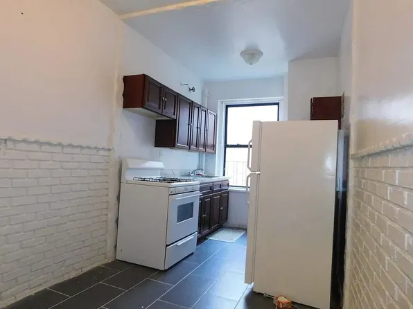 2010 Powell Avenue image 5 of 6