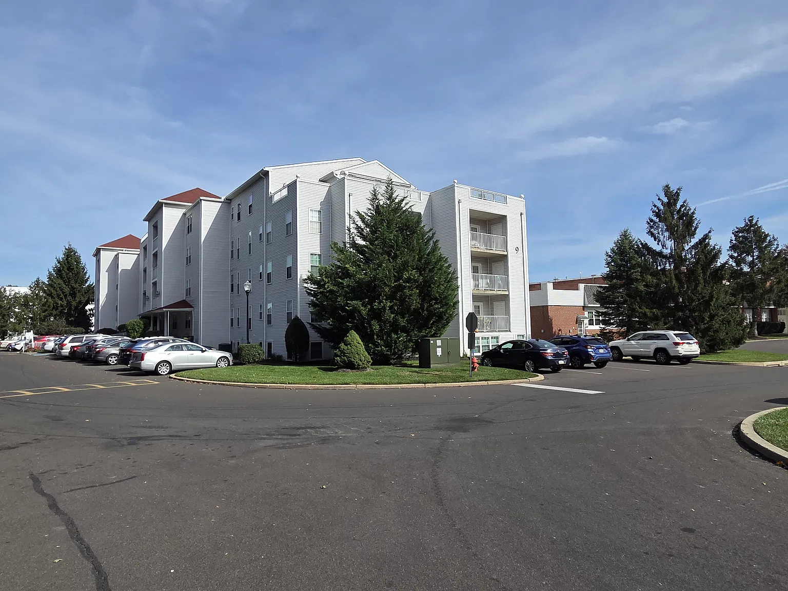 2 bed, 1408 sqft, $2,900 — Photo 1