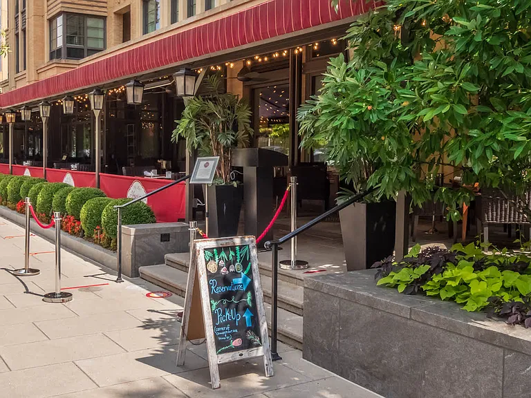 Experience the top dining destinations of Van Ness.