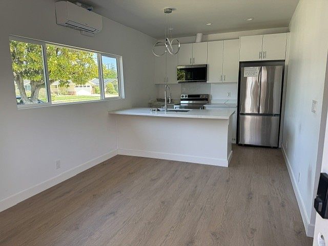 Living Room & Kitchen