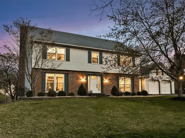 1864 Chamfers Farm Ct, Chesterfield, MO 63005