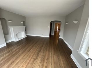 8009 S Kingston Ave #1, Chicago, IL 60617