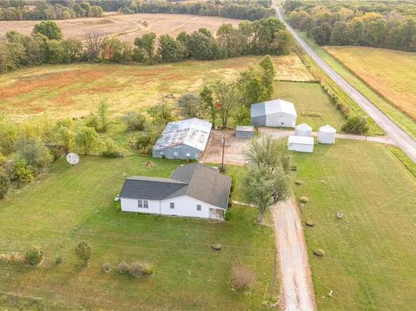 26969 Highway M, Middletown, MO 63359