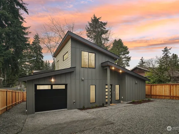 11738 38th Avenue NE, Seattle, WA 98125