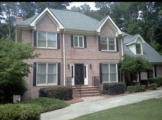 100 Majesty Ln, Fayetteville, GA 30215