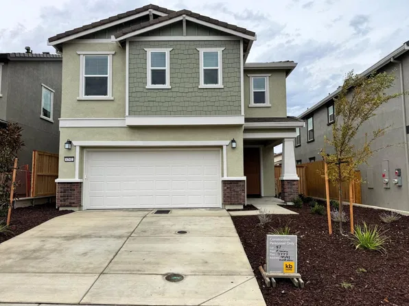 4541 Field View Dr, Folsom, CA 95630