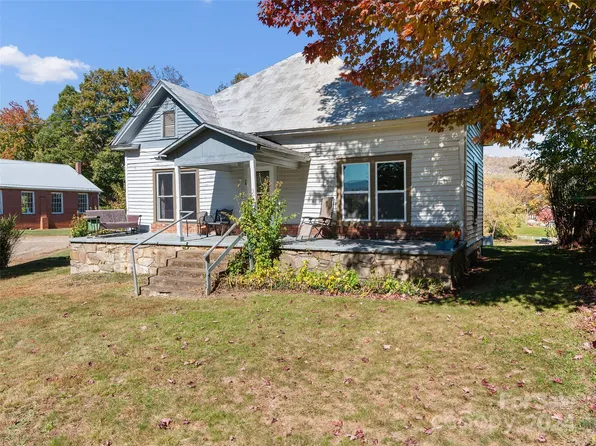 58 Birdsong Trl, Waynesville, NC 28786