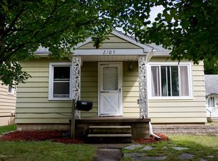 2105 Alpha St, Lansing, MI 48910