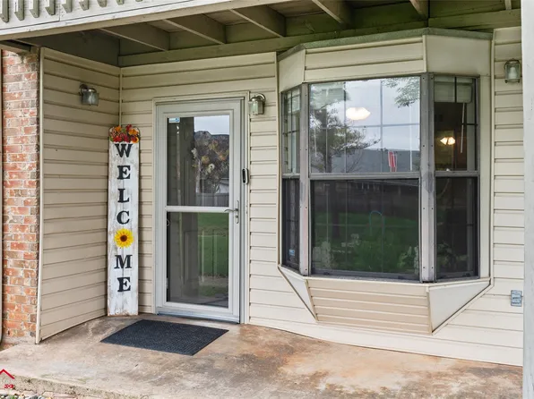 3636 Greenacres Place Dr APT 56, Bossier City, LA 71111