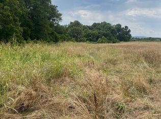 62 Riverside St, Springdale, AR 72764