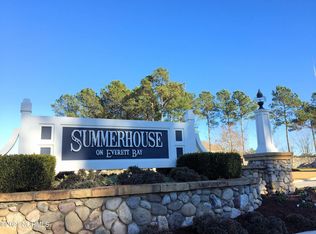 107 Whispering Pine Ln, Holly Ridge, NC 28445