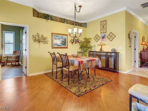 4th image of 8633 Brittania Dr