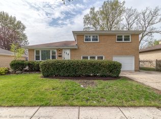 1441 Marcy Ln, Wheeling, IL 60090