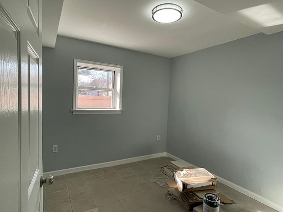 3rd image of 8951 237th St APT 1
