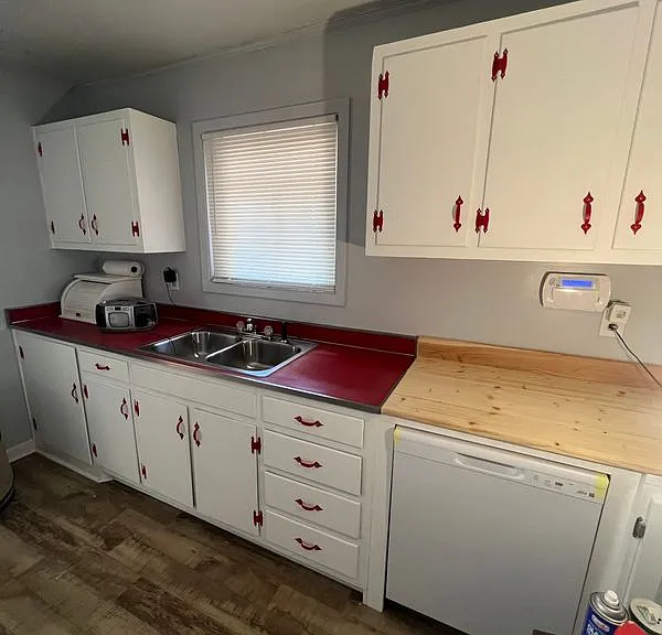 2313 Elbon Dr — Photo 1