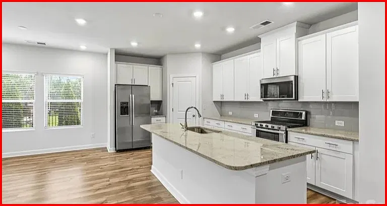 4 bed, 3.5 bath, 2750 sqft, $2,975 — Photo 2