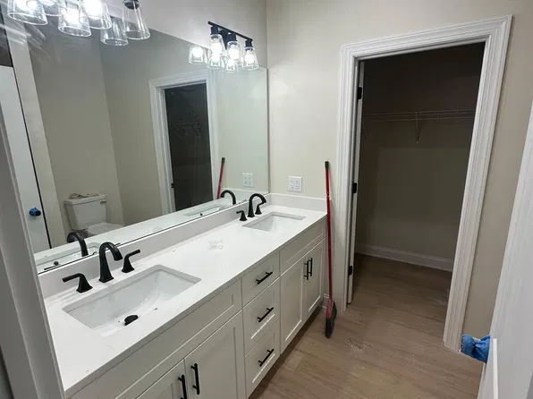 5101 Ridge St, Lawndale, NC 28152