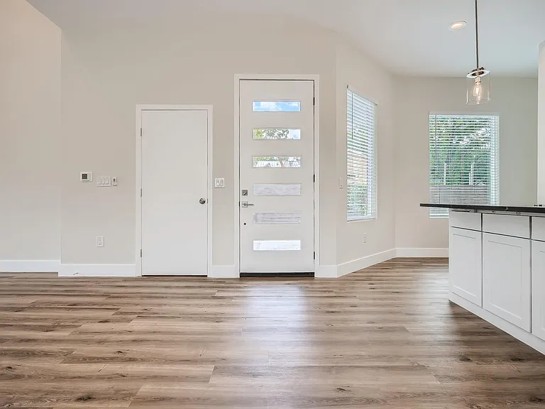 6919 Bethune Ave #B — Photo 4