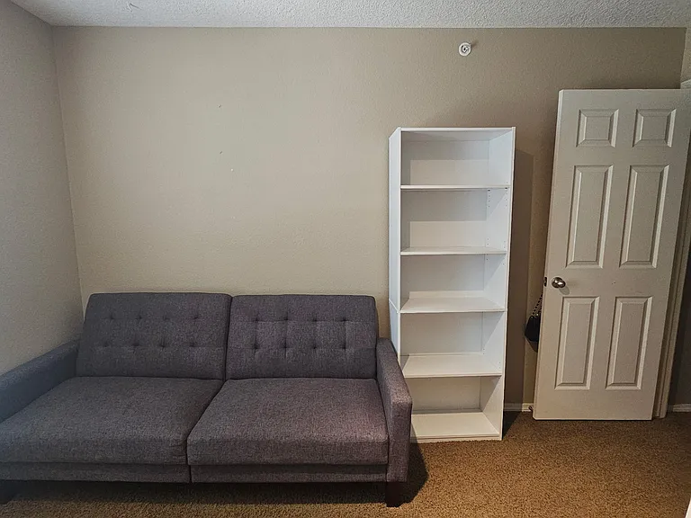 601 Menaul Blvd NE — Photo 32