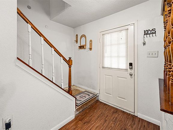 5th image of 2055 Aspen Glade Dr