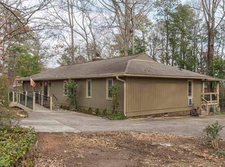 1304 Country Squire Dr, Columbia, SC 29212