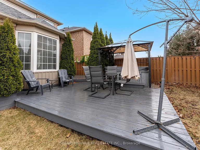 7282 Blackwood Mews — Photo 47