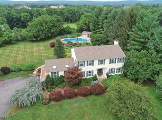 92 Gallmeier Rd, Frenchtown, NJ 08825