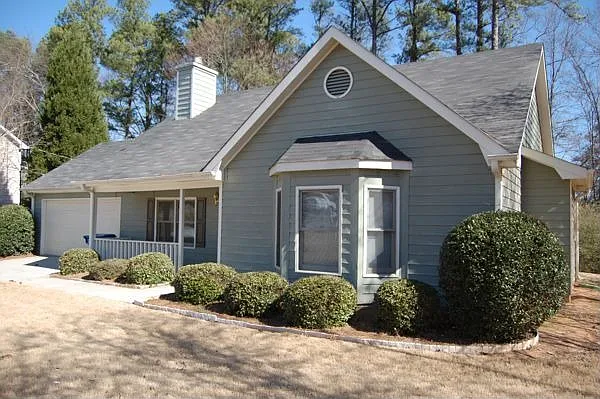 1405 Shamrock Hill Cir photo 1