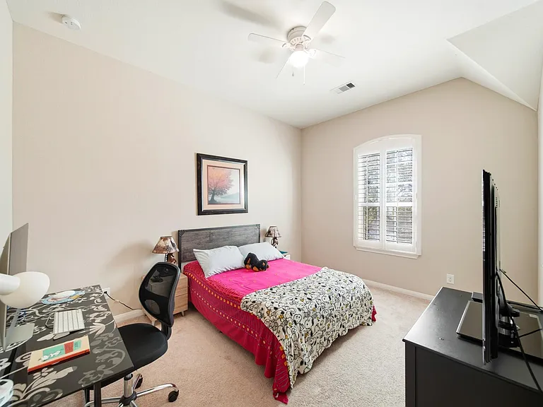 27406 Starlight Canyon Ln — Photo 35