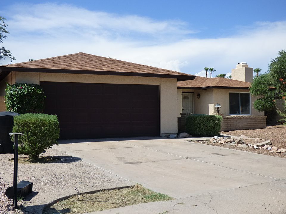 1st image of 2060 E Marilyn Ave