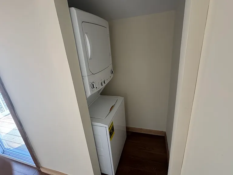 503 Green St — Photo 6