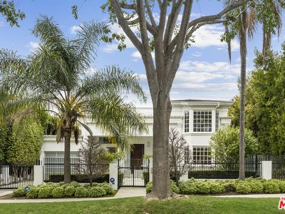 613 N Alpine Dr, Beverly Hills, CA, 90210