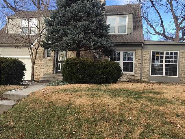 1st image of 400 E 73rd St