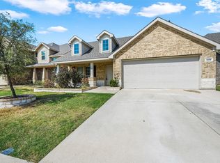 626 Bassett Hall Rd, Fate, TX 75189