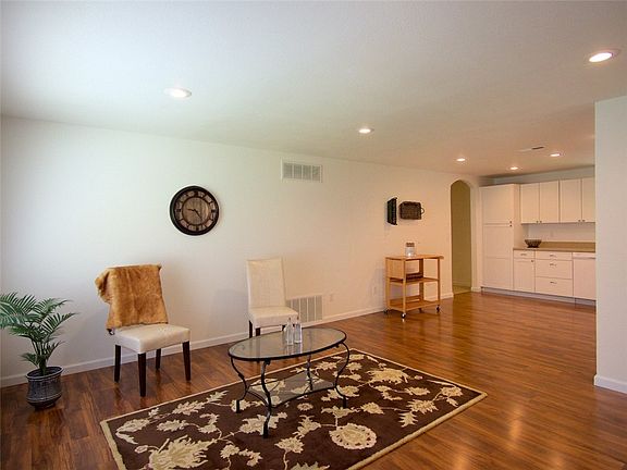 4th image of 26507 187th Ave SE