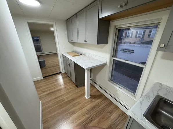 31-33 E Johnston St #3, Washington, NJ 07882