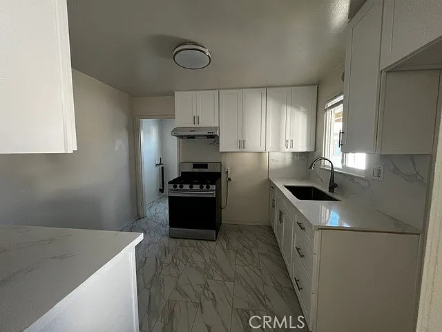 213 N Alhambra Ave — Photo 6