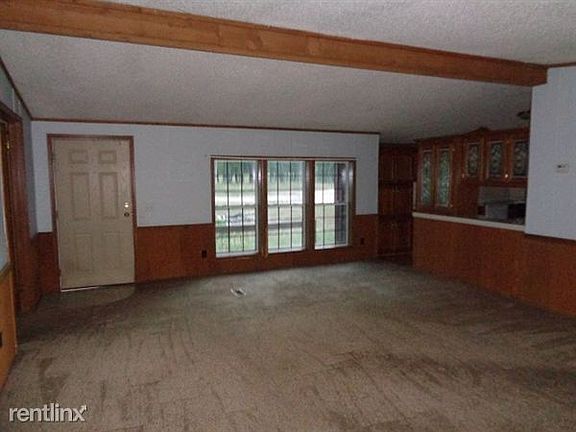 Living Room-Dining Room