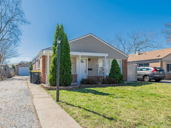 3137 176th St, Lansing, IL 60438