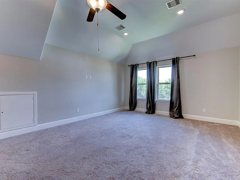 19403 Trinity River Dr — Photo 20