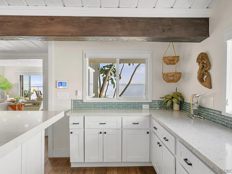 1571 San Elijo Ave — Photo 11