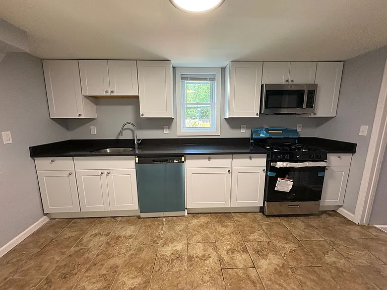 1219 Washington Ave — Photo 17