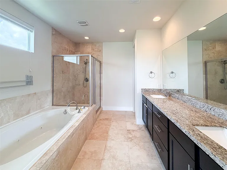 1803 Crestdale Dr — Photo 26