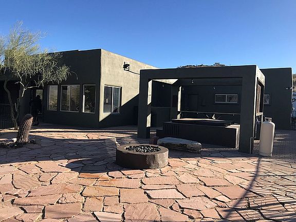 Propane fire pit, spa/gazebo