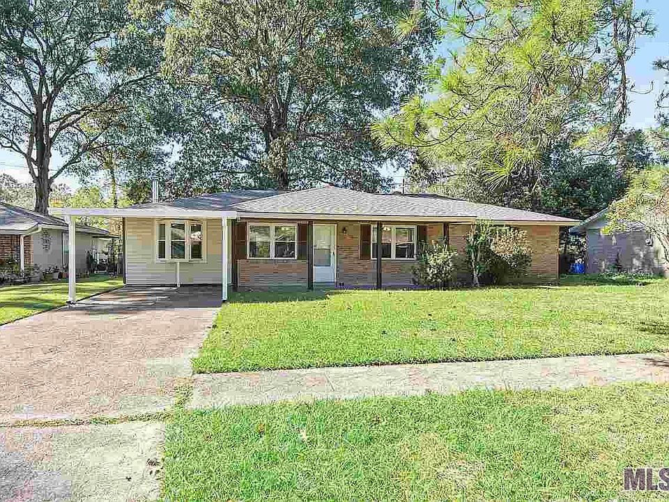 1st image of 276 Fontainbleau Dr