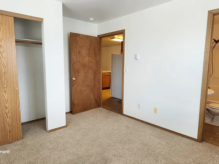 27 Diane Rd #B — Photo 6