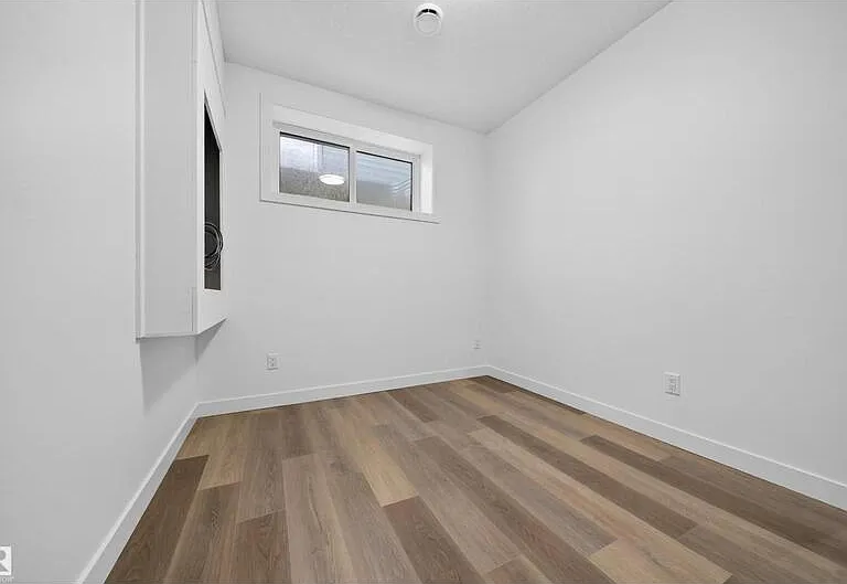 5213 104a St NW #BASEMENT — Photo 10
